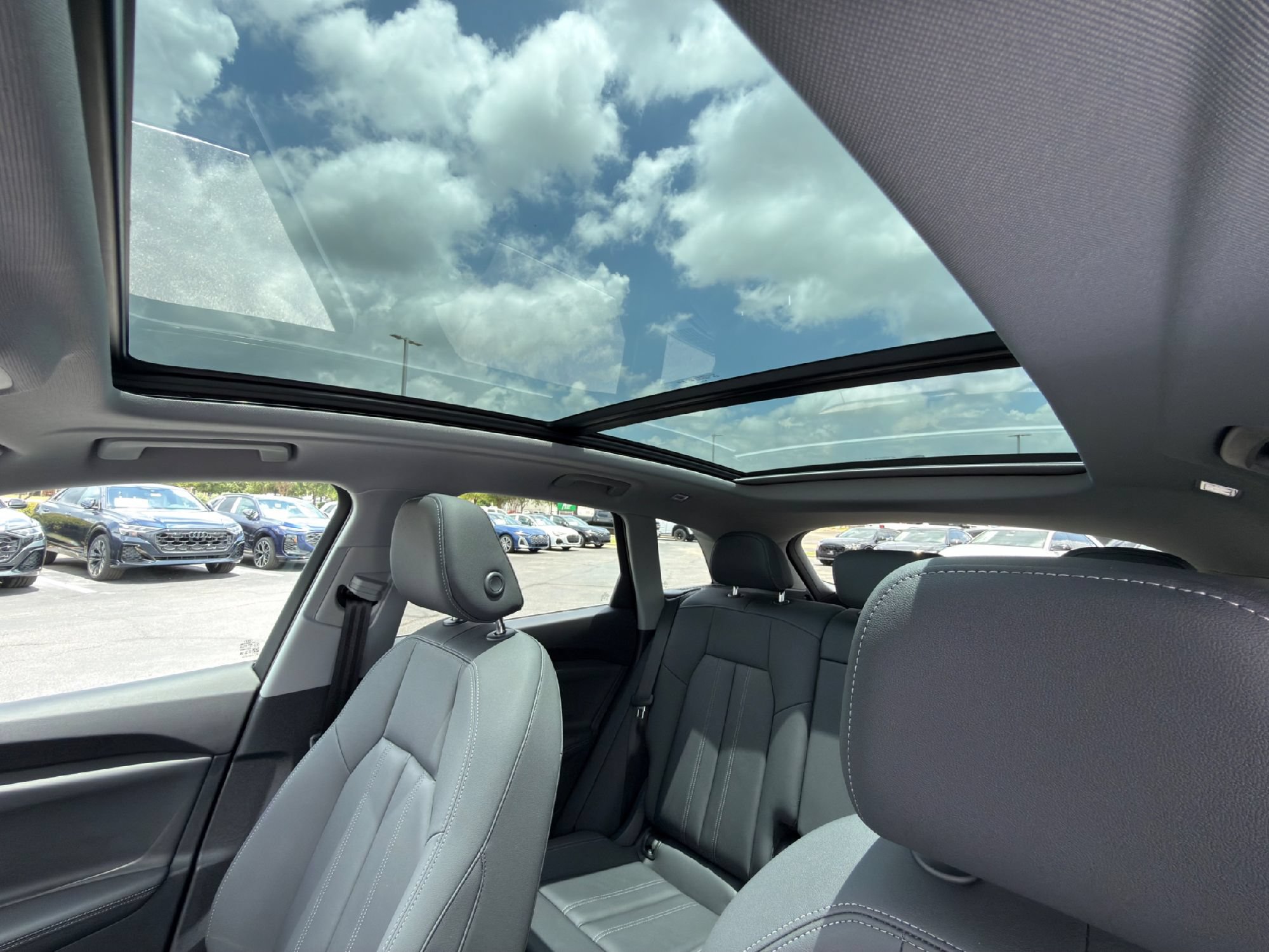 Certified 2025 Audi Q5 Premium w/ Premium Plus AWD/4WD image 13