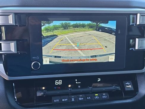 Used 2025 Toyota Tundra SR5 AWD/4WD image 23
