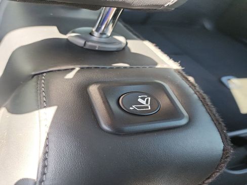 Used 2021 Kia Telluride LX image 28