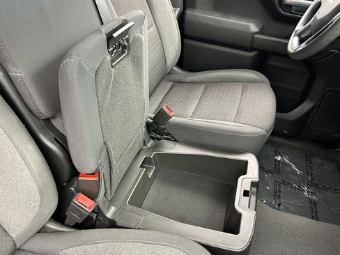 Used 2024 Chevrolet Silverado 1500 Custom RWD image 13