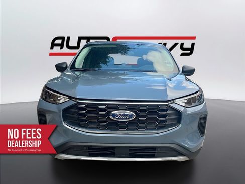 Used 2024 Ford Escape Active FWD image 2