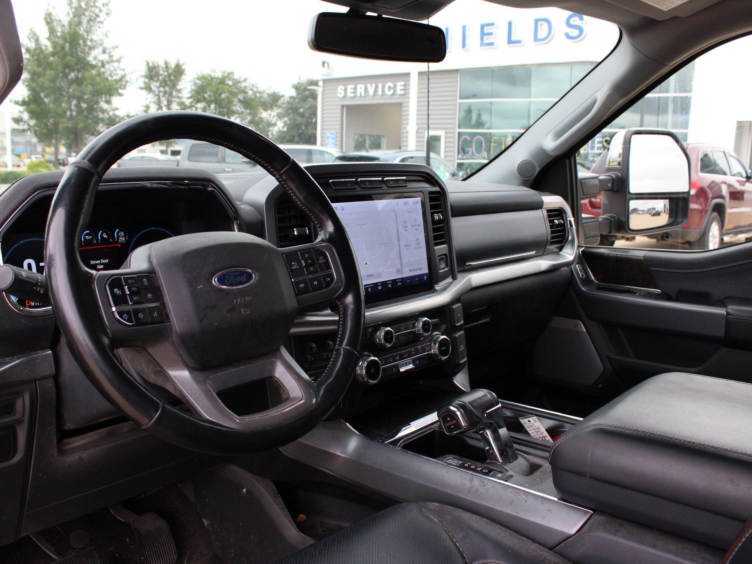 Used 2022 Ford F150 Lariat w/ Equipment Group 502A High AWD/4WD image 8