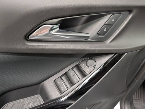 New 2027 Chevrolet Equinox RS AWD/4WD image 17