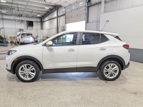 Used 2023 Buick Encore GX Preferred w/ Cold Weather Comfort Package AWD/4WD image 6