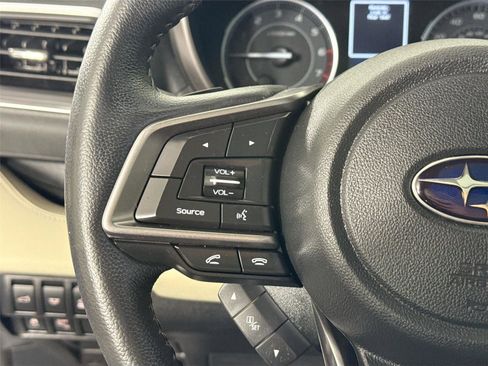 Used 2021 Subaru Ascent Limited w/ Technology Package image 18