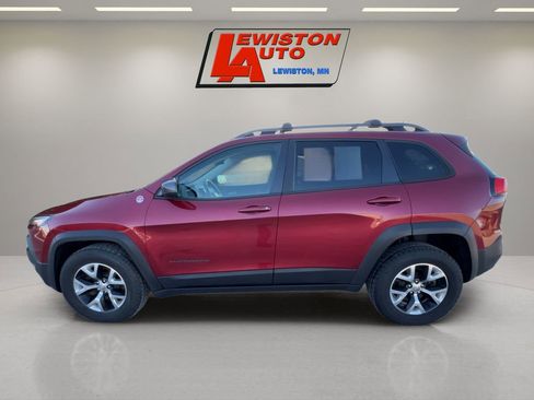 Used 2015 Jeep Cherokee Trailhawk w/ Comfort/Convenience Group image 2
