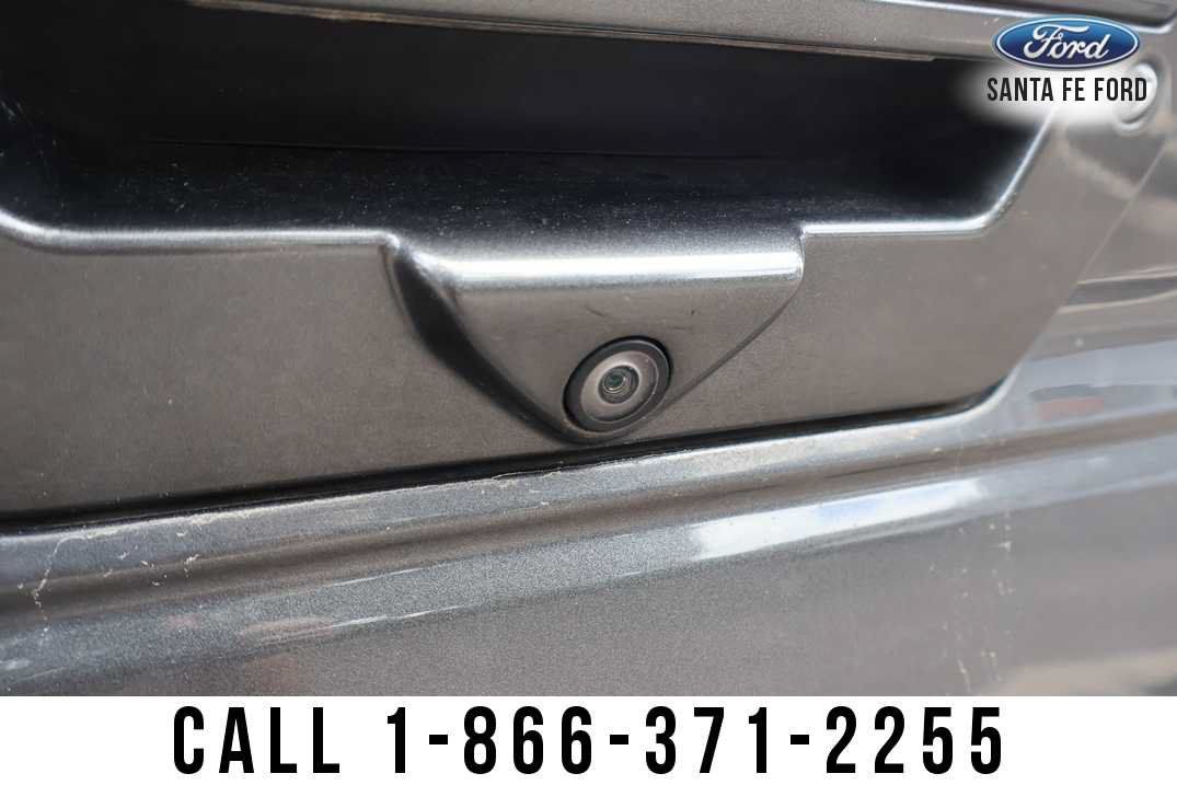 Used 2019 Ford F150 Lariat RWD image 9