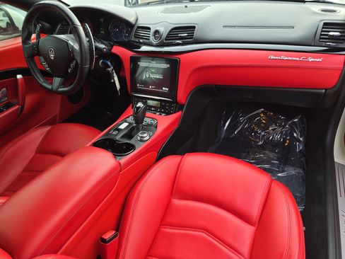 Used 2018 Maserati GranTurismo Sport image 9