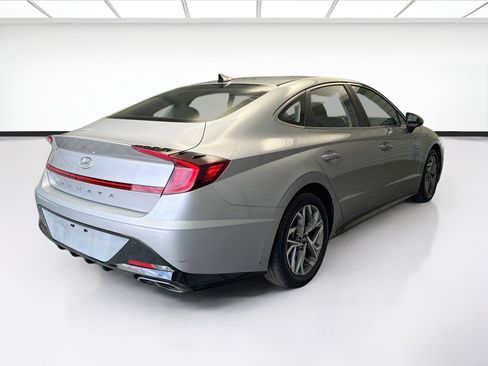 Used 2023 Hyundai Sonata SEL FWD image 4