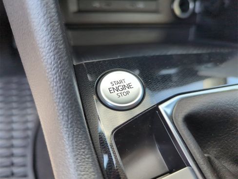 New 2025 Volkswagen Taos S image 39