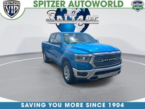 Used 2023 RAM 1500 Laramie AWD/4WD image 2