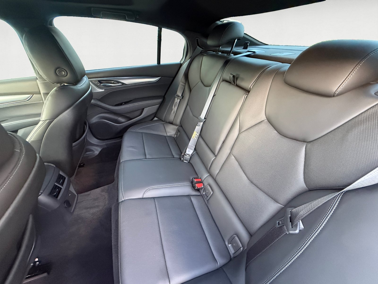 Used 2023 Cadillac CT5 Luxury AWD/4WD image 13