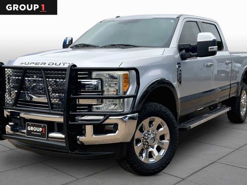 Used 2017 Ford F250 Lariat w/ Chrome Package AWD/4WD image 1