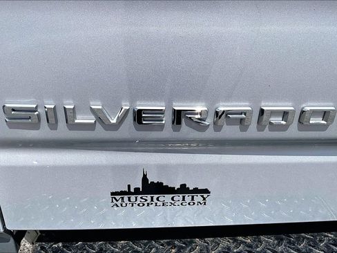 Used 2020 Chevrolet Silverado 1500 LT w/ Texas Edition AWD/4WD image 27