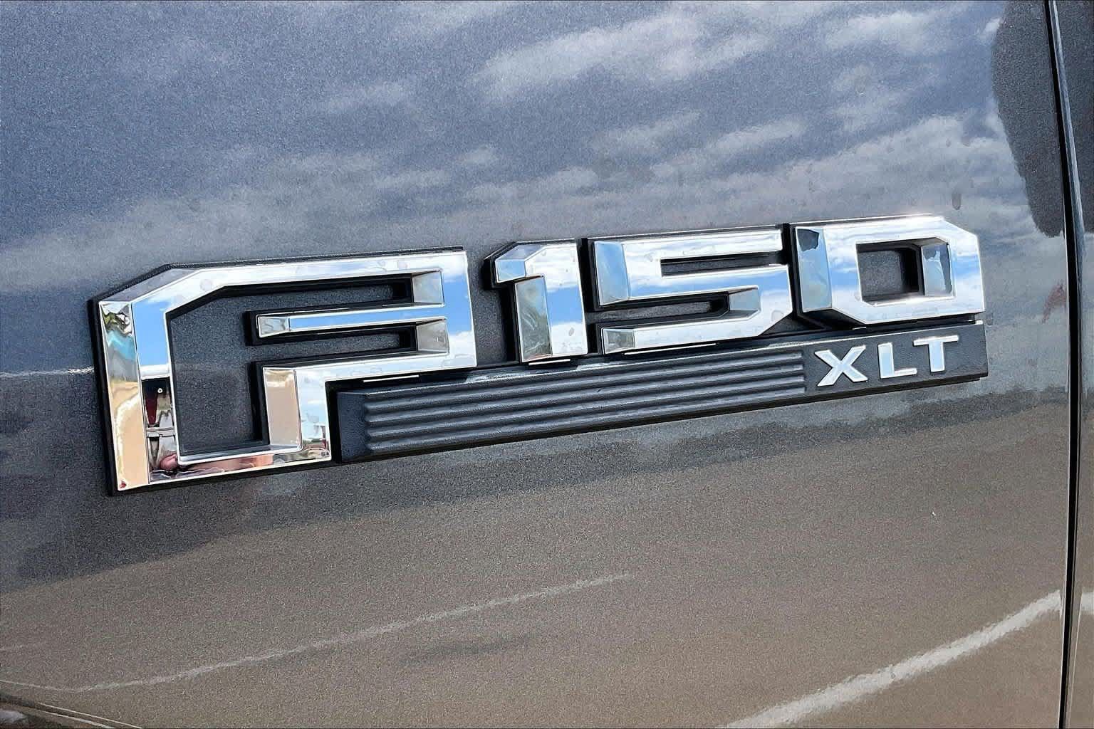 Used 2017 Ford F150 XLT w/ Equipment Group 302A Luxury AWD/4WD image 7