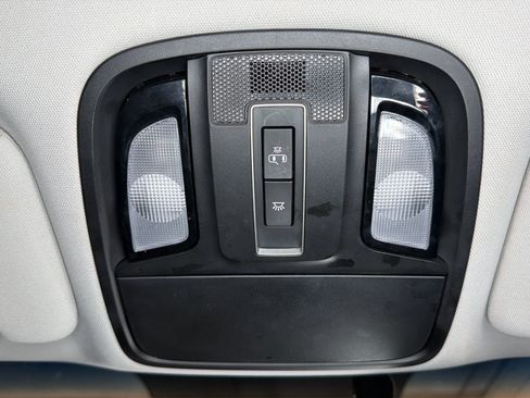 Used 2019 Kia Sorento FWD V6 image 18