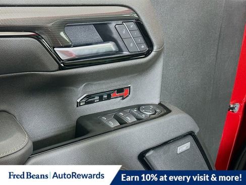 New 2026 GMC Sierra 1500 AT4 w/ AT4 Premium Package AWD/4WD image 17