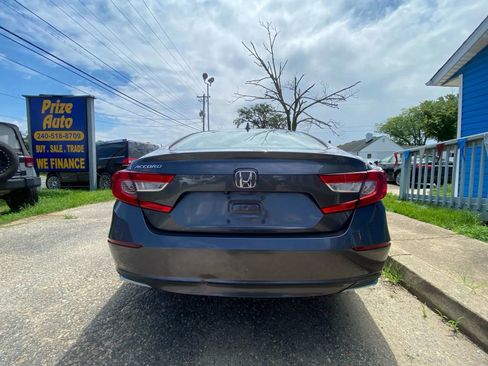 Used 2018 Honda Accord EX-L image 6