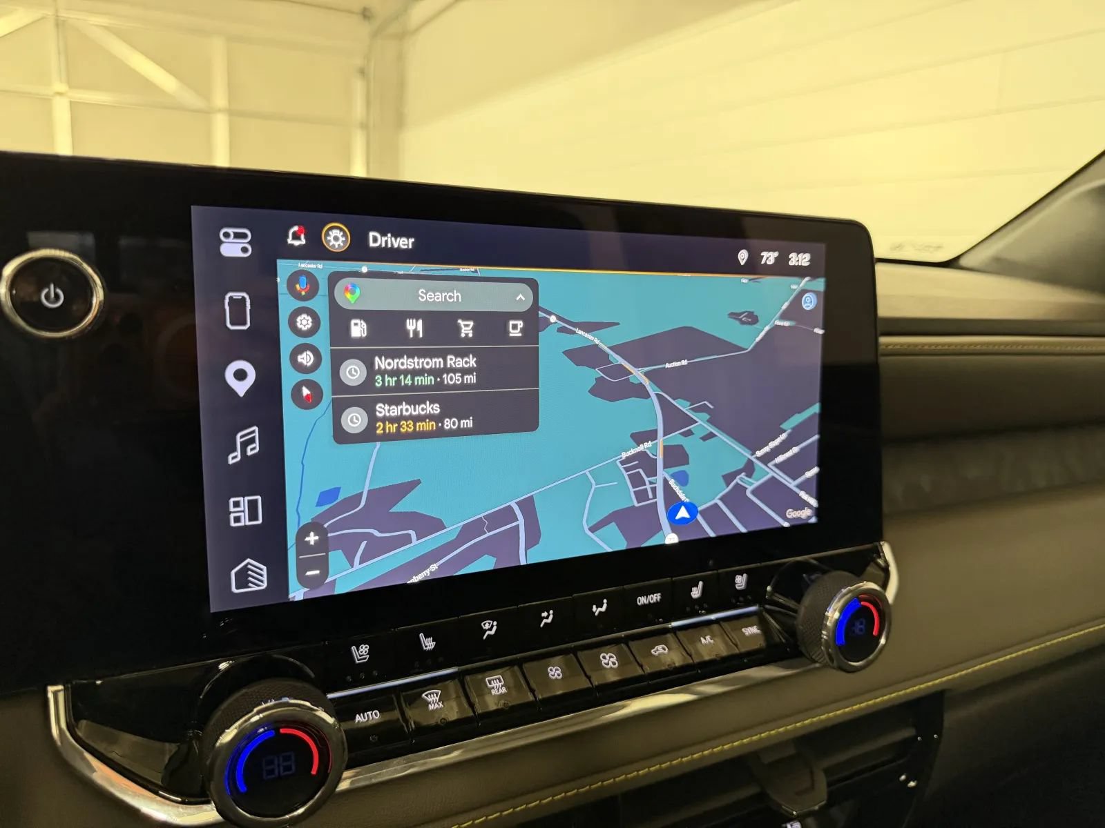 Used 2025 Chevrolet Colorado ZR2 w/ Technology Package AWD/4WD image 24
