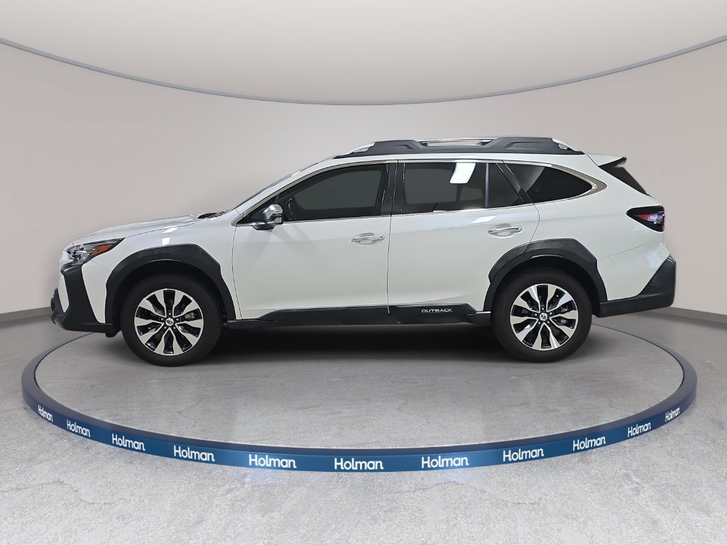 Used 2025 Subaru Outback Touring XT AWD/4WD image 11
