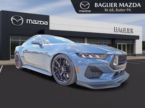 Used 2025 Ford Mustang GT Premium w/ GT Performance Package RWD image 1