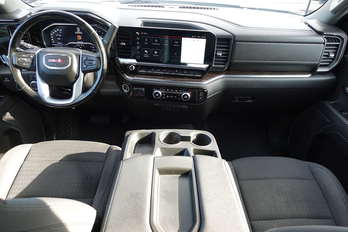 Used 2024 GMC Sierra 3500 SLE AWD/4WD image 36