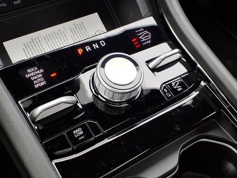 New 2025 Jeep Grand Cherokee L Overland w/ Advanced Protech Group III image 11