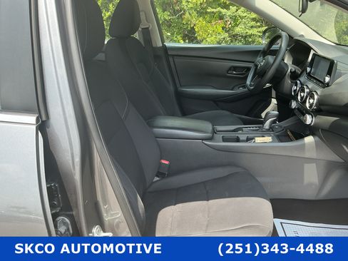 Used 2024 Nissan Sentra S FWD image 13