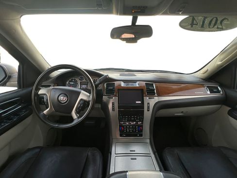Used 2014 Cadillac Escalade Platinum image 22