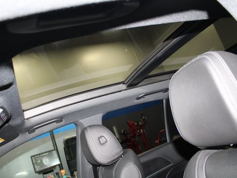 Used 2023 Mercedes-Benz GLE 450 4MATIC image 44