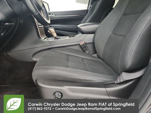 Used 2016 Jeep Grand Cherokee Laredo w/ Quick Order Package 23E AWD/4WD image 19