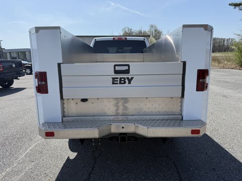 New 2026 RAM 3500 Tradesman w/ Chrome Appearance Group AWD/4WD image 7