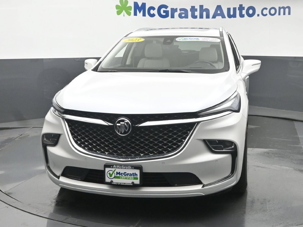 Used 2023 Buick Enclave Avenir w/ Avenir Technology Package AWD/4WD image 24