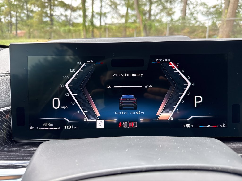 New 2027 BMW X6 xDrive40i w/ Executive Package AWD/4WD image 15