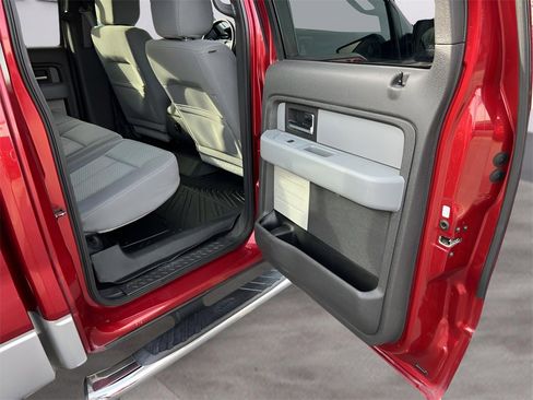 Used 2013 Ford F150 XLT w/ Luxury Equipment Group image 22
