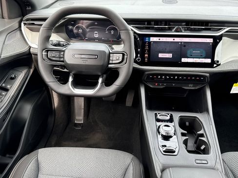 New 2026 Jeep Cherokee Laredo AWD/4WD image 19