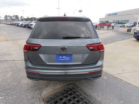 Used 2022 Volkswagen Tiguan S FWD image 11