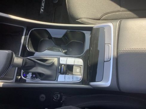 Certified 2025 Hyundai Tucson SEL FWD image 33