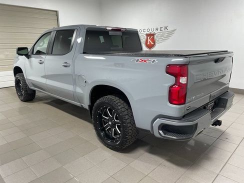 Used 2024 Chevrolet Silverado 1500 RST w/ Convenience Package II AWD/4WD image 4