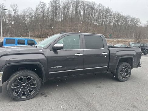 Used 2016 GMC Sierra 1500 SLT w/ SLT Preferred Package image 3