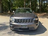 Used 2018 Jeep Grand Cherokee Laredo image 2
