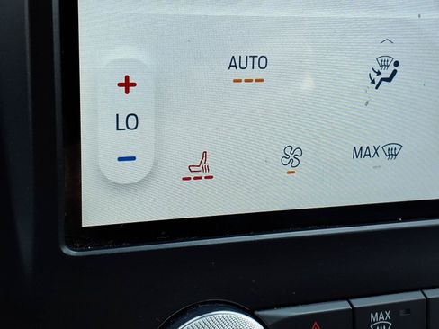 Certified 2024 Ford Edge SEL AWD/4WD image 18