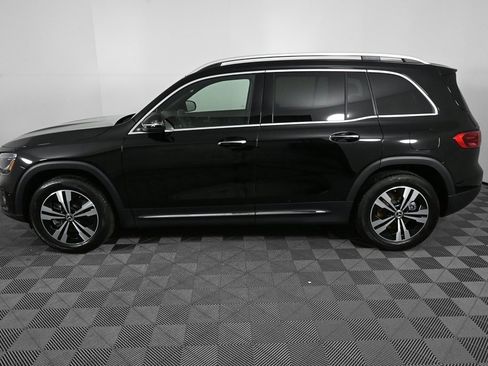 Certified 2025 Mercedes-Benz GLB 250 image 3