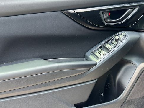 Used 2018 Subaru Impreza 2.0i AWD/4WD image 12