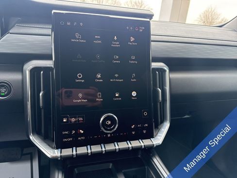 Used 2026 GMC Acadia Elevation w/ Black Edition image 12