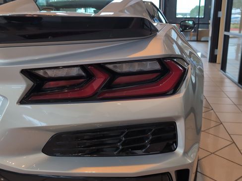 Used 2024 Chevrolet Corvette Z06 image 12