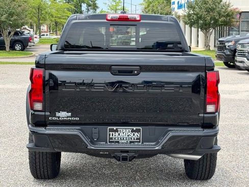 New 2026 Chevrolet Colorado Trail Boss AWD/4WD image 3