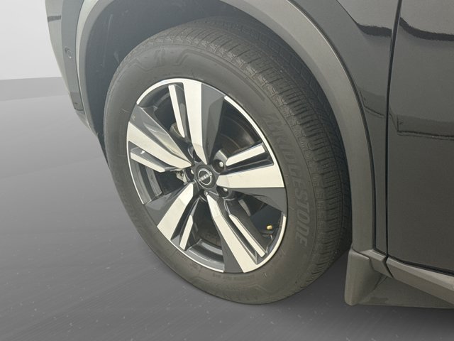 Used 2023 Nissan Rogue SL w/ SL Premium Package FWD image 24