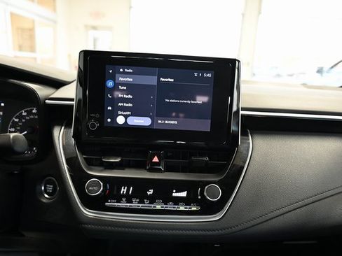 Certified 2024 Toyota Corolla Sedan w/ SE Convenience Package image 15