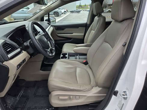 Used 2024 Honda Odyssey EX-L image 17